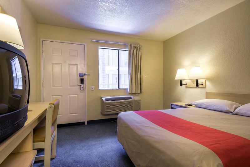 Motel 6-Anaheim, Ca - Buena Park מראה חיצוני תמונה