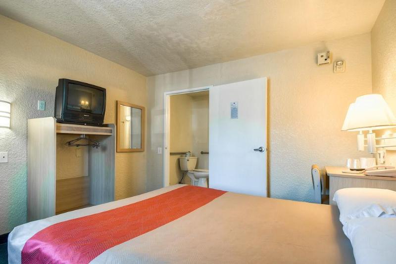 Motel 6-Anaheim, Ca - Buena Park מראה חיצוני תמונה